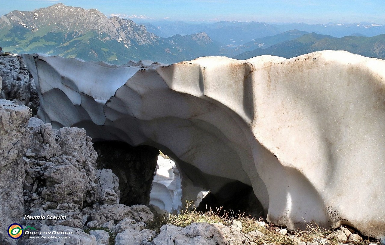 14 Caverna di neve....JPG